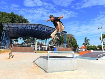 Espaço ganhou uma pista de skate - Crédito: Carlos Bassan